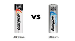 lithium ion vs alkaline battery